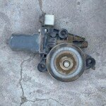 مكينة قزاز الراكب أمام نيسان مكسيما 2010