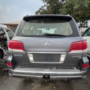 مكينة كاملة  لكزس LX 2015