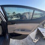 باب جهة الراكب خلف هونداي إلينترا 2018