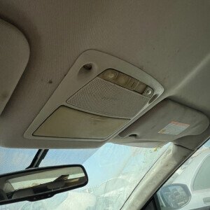 لمبة سقف أمامية  نيسان مكسيما 2017