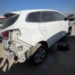 قير كيا كارينس 2015