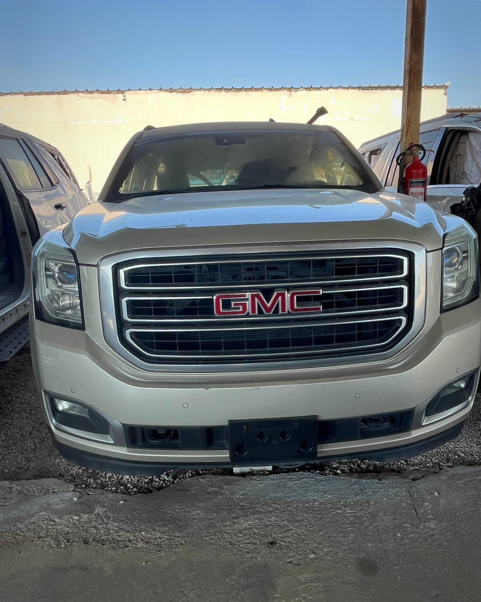  ديكور باب  جهة الراكب أمام جمس يوكن 2016 spare part - جمس for يوكن